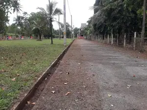 කුලියාපිටිය නගරයට ලගින්ම ඉඩමක්
