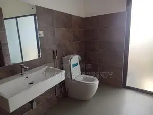 Newly Built Luxury House For Sale in Kandana
