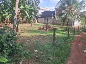 කඩවත පර්චස් 21.6ක ඉඩමක් විකිණීමට – සුවත ළමා උද්‍යානය, අධිවේගී මාර්ග අස