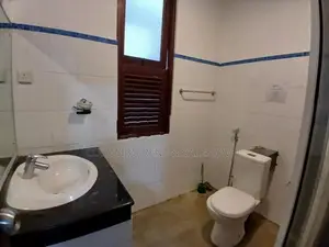 Office Building for Rent in Lake Drive, Colombo 8