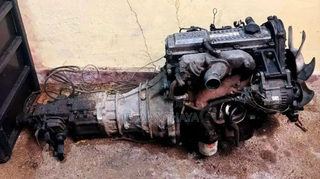 Nissan vanette  Mazda bongo R2 එන්ජින් for All