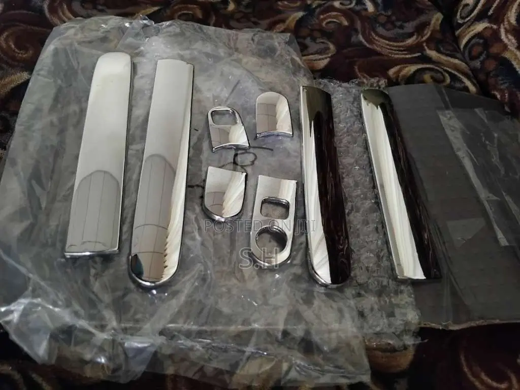 Brand New Suzuki WagonR 44s Stingray Chrome Door Handle Covers. for Al