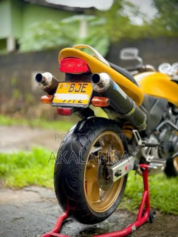 Honda Hornet 2024 Motorbike (Used)
