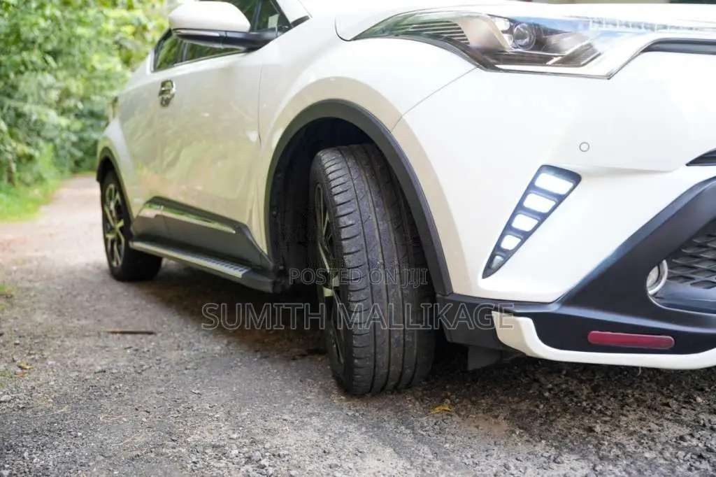 Toyota CHR 2017 SUV (Used)