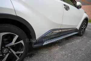 Toyota CHR 2017 SUV (Used)