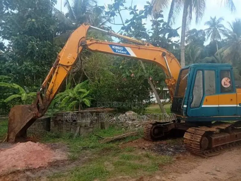 Kobelco Heavy-Duty (Used)