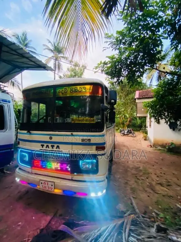 Tata 909 1992 Bus (Used)