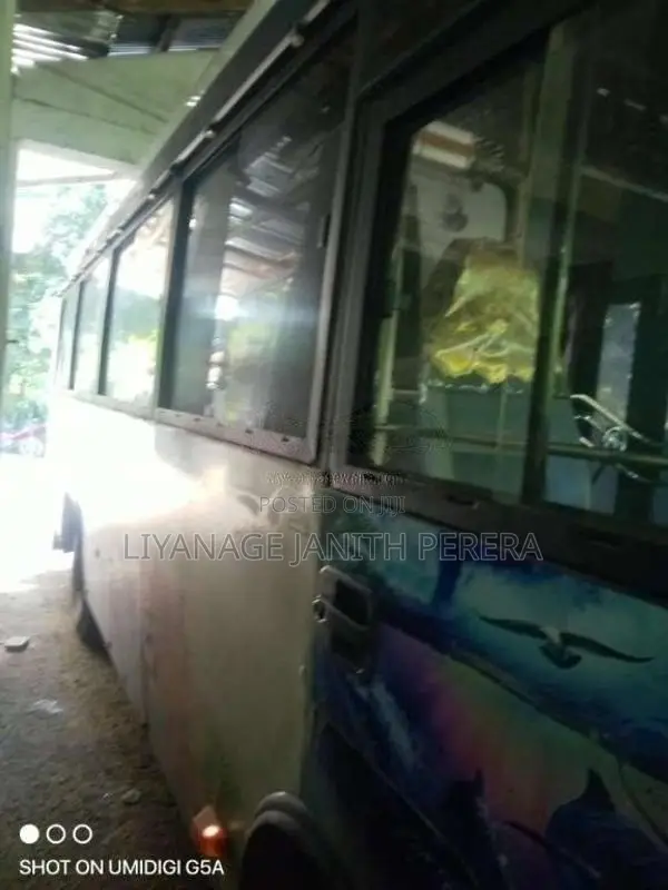 Ashok-Leyland MITR 2014 Bus (Used)