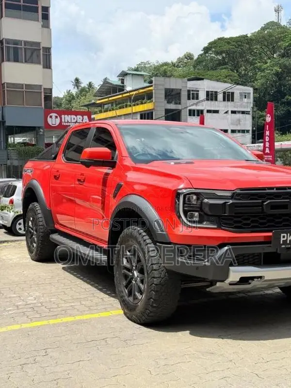 Ford Raptor 2025 Pickup (Used)