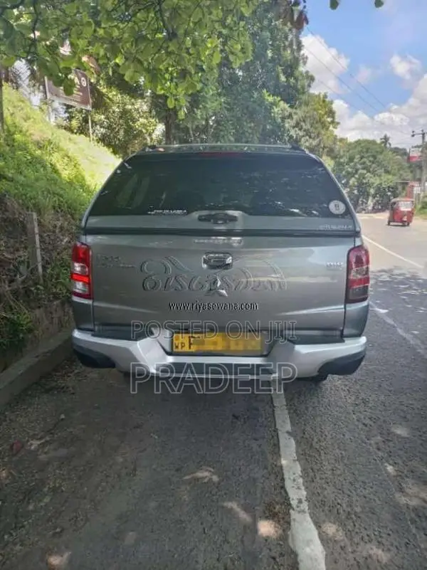 Mitsubishi L200 2016 Pickup (Used)