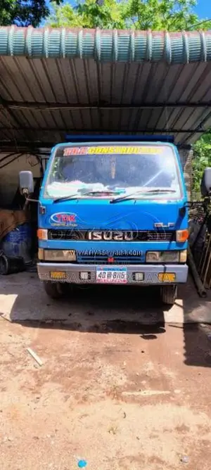 Isuzu Tipper 1980 Lorry (Used)