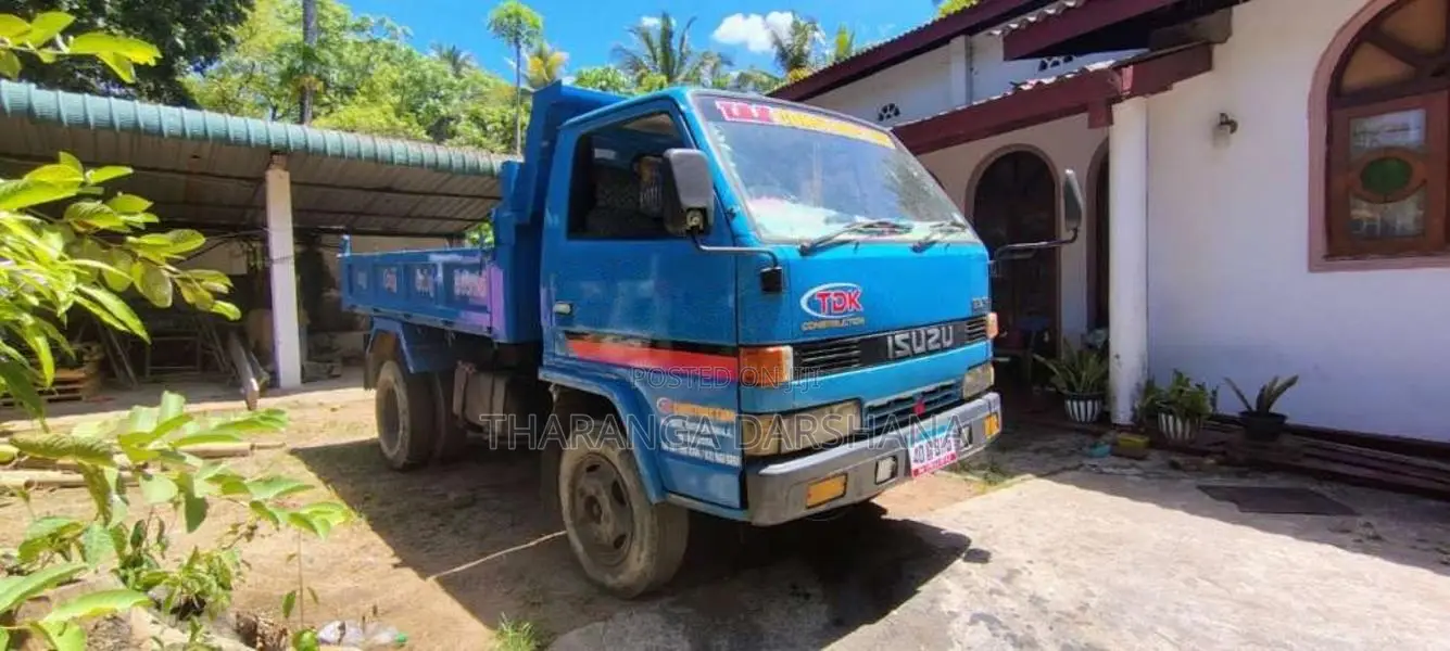 Isuzu Tipper 1980 Lorry (Used)