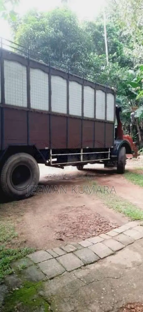 Tata 1613 1996 Lorry (Used)