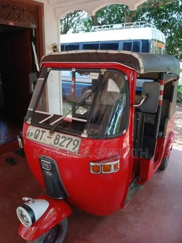 Bajaj RE 4 Stroke 2009 Three Wheel (Used)