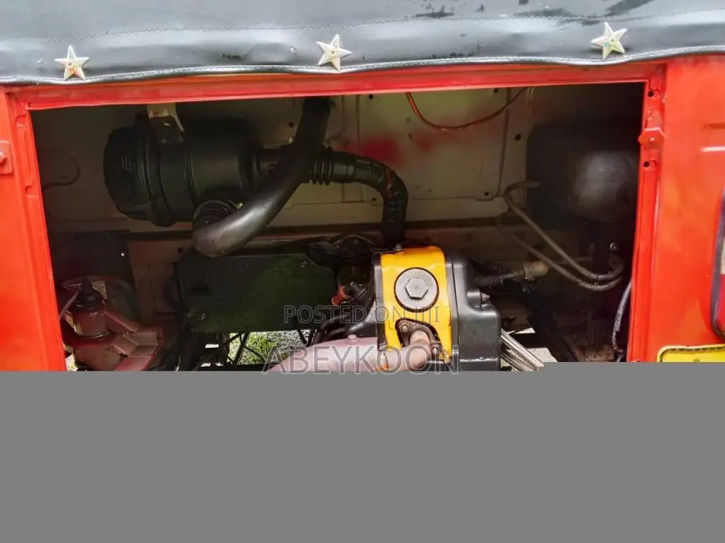 Bajaj RE 205 2011 Three Wheel (Used)