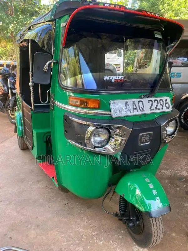 Bajaj RE 2014 Three Wheel (Used)