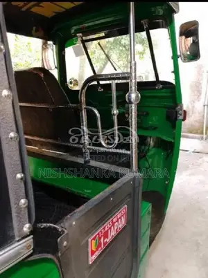 Bajaj 2 Stroke 2016 Three Wheel (Used)