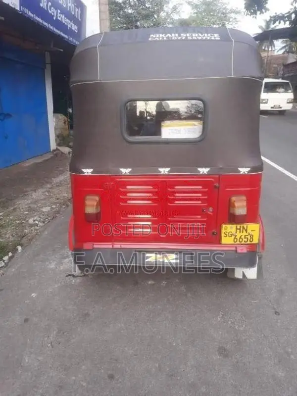 Bajaj RE 2 Stroke 2003 Three Wheel (Used)