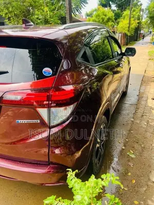 Honda Vezel 2014 SUV (Used)