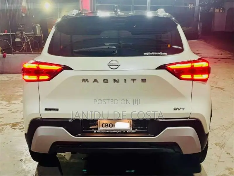 Nissan Magnite N-CONNECTA CVT TURBO 2025 SUV (Used)