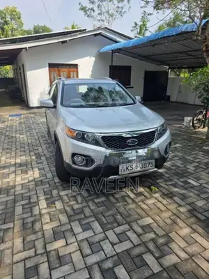 Kia Sorento 2011 SUV (Used)