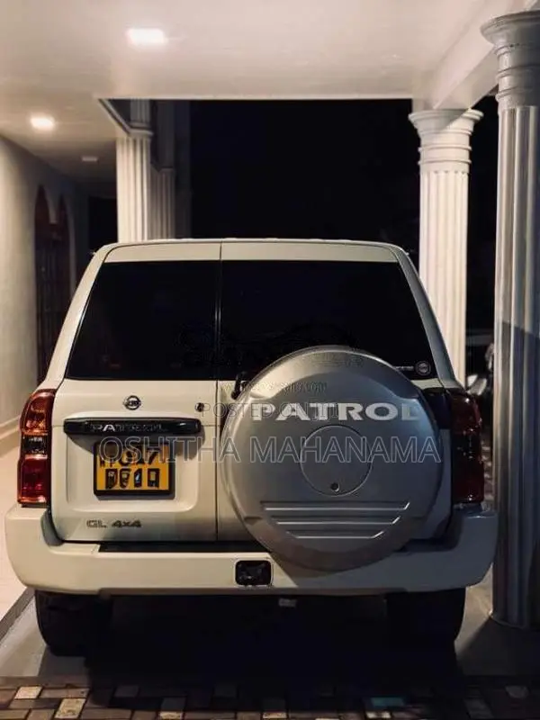 Nissan Patrol 2013 SUV (Used)