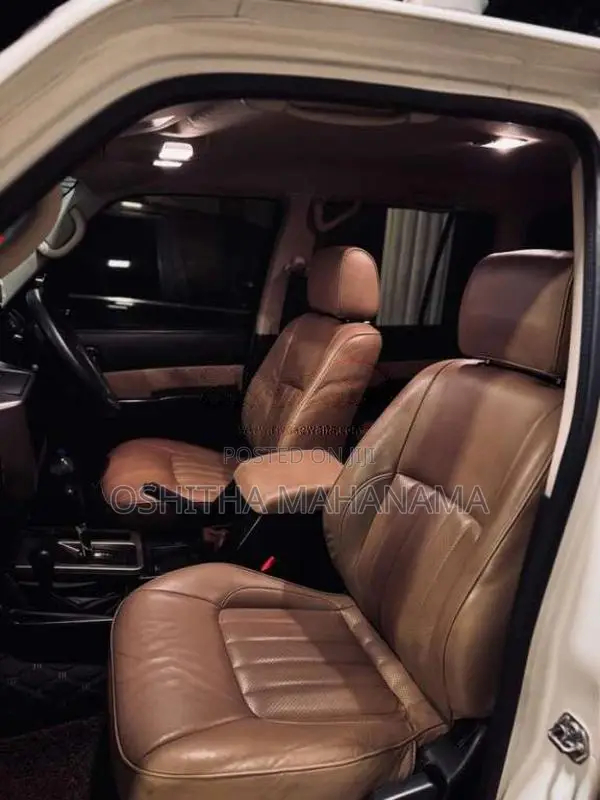 Nissan Patrol 2013 SUV (Used)