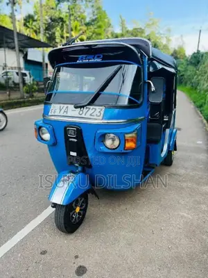 Bajaj Re 4 Stroke 2010 Three Wheel (Used)