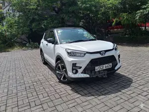 Toyota Raize Hybrid 2025 SUV (Used)