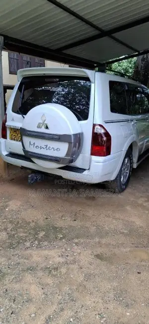 Mitsubishi Montero 2003 SUV (Used)
