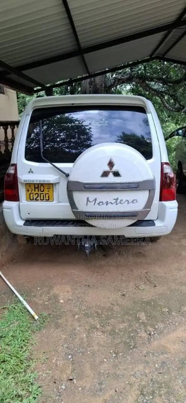 Mitsubishi Montero 2003 SUV (Used)