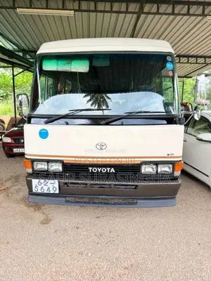 Toyota Coaster 1989 Bus (Used)
