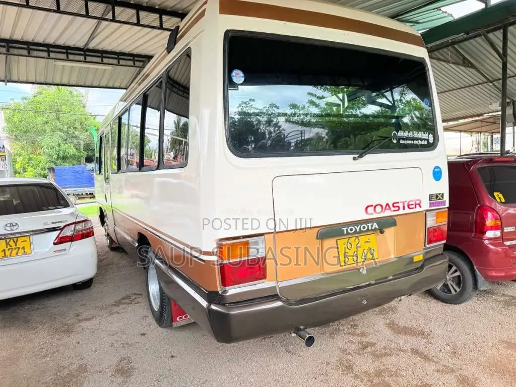 Toyota Coaster 1989 Bus (Used)