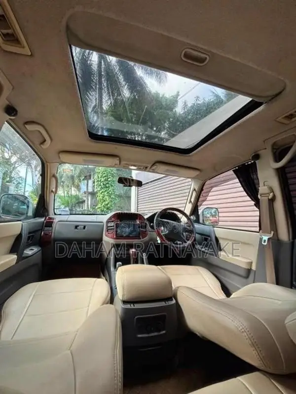 Mitsubishi Montero 2004 SUV (Used)