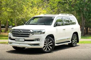 Toyota Land Cruiser V8 ZX 2017 SUV (Used)