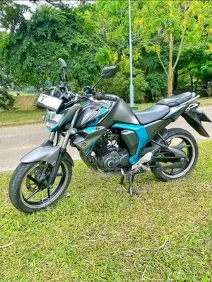 Yamaha FZ 2016 Motorbike (Used)