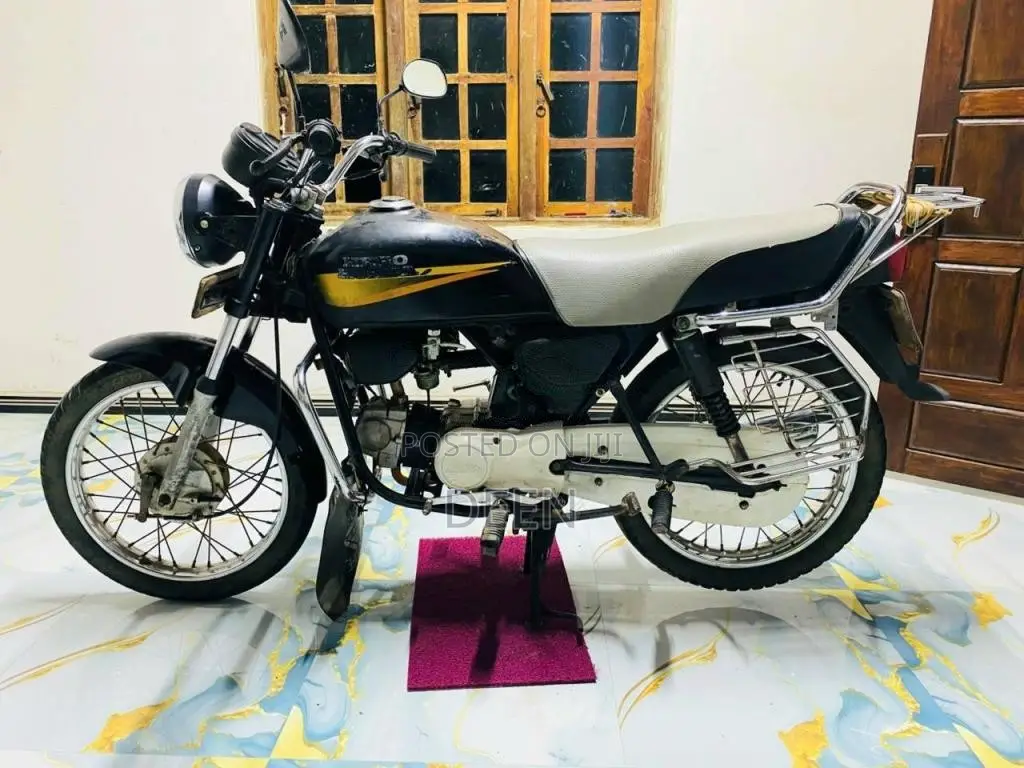 Hero-Honda CD DAWN 2006 Motorbike (Used)