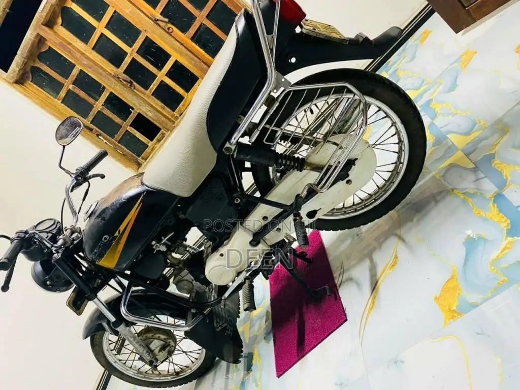 Hero-Honda CD DAWN 2006 Motorbike (Used)