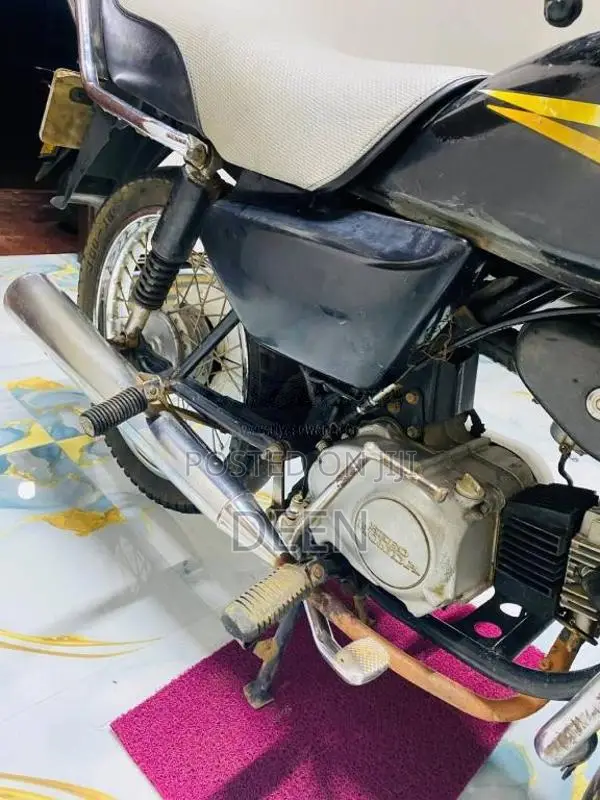 Hero-Honda CD DAWN 2006 Motorbike (Used)