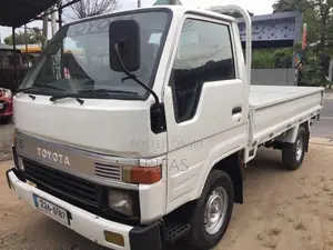 Toyota Toyoace LH90 1992 Lorry (Used)