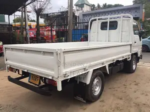 Toyota Toyoace LH90 1992 Lorry (Used)