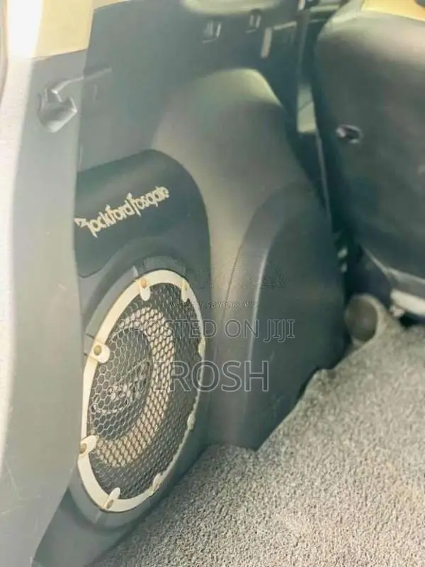 Mitsubishi Outlander 2010 SUV (Used)