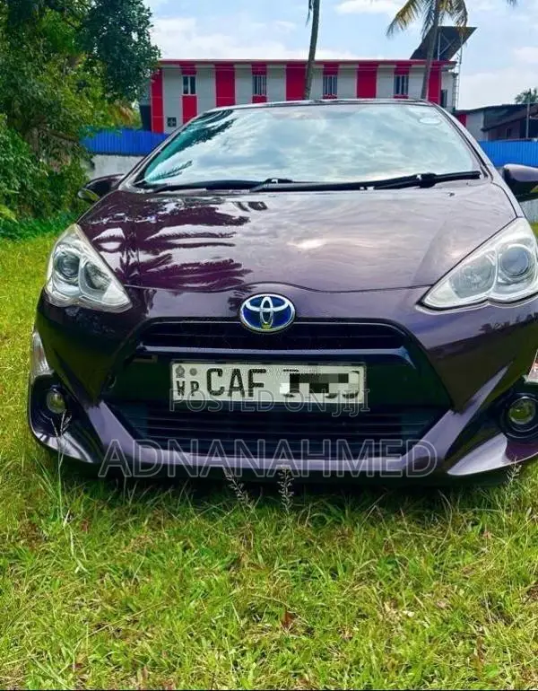 Toyota Aqua Urban Limited 2015 Car (Used)