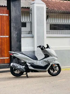 Honda Pcx 125 2026 Motorbike Brand New