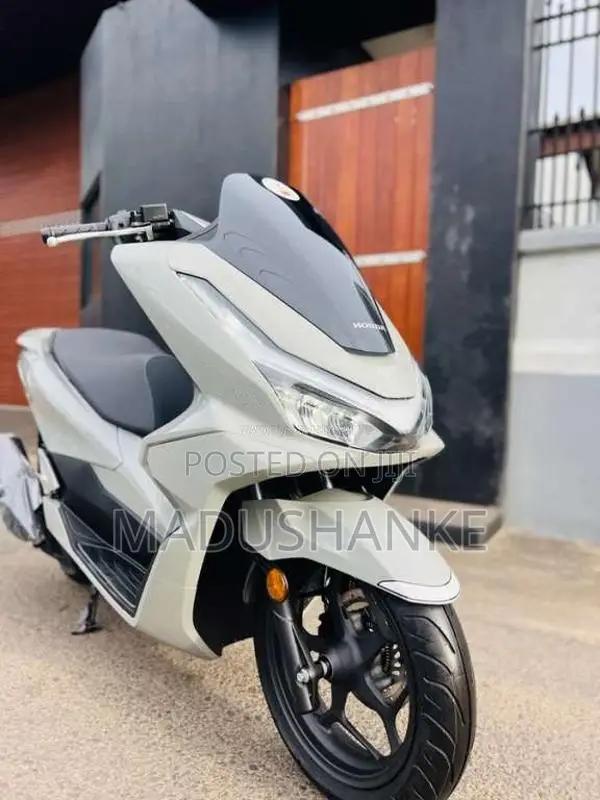 Honda Pcx 125 2026 Motorbike Brand New