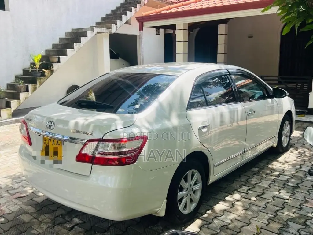Toyota Premio G Superior 2013 Car (Used)