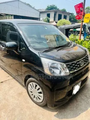 Daihatsu Move 2017 Car (Used)