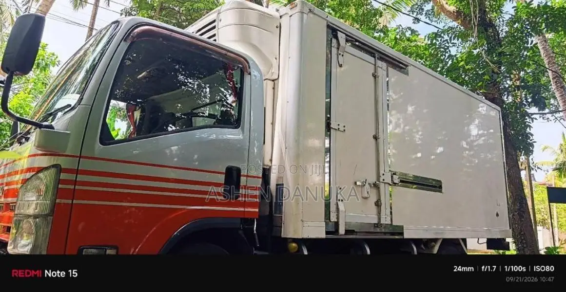 Isuzu NPR 85 4jj1 2015 Lorry (Used)