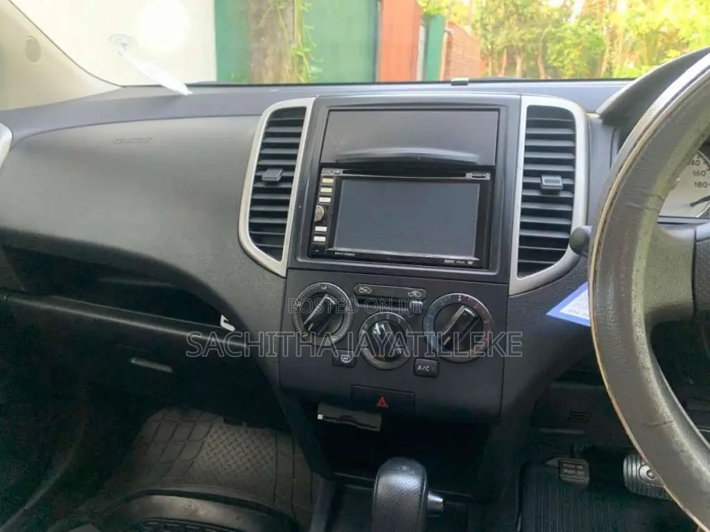 Nissan Wingroad 2007 Car (Used)