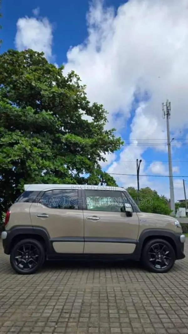 Suzuki Xbee MZ 2018 SUV (Used)
